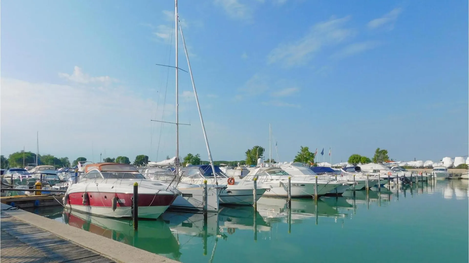 Beautiful Apartment In Bibione With Kitchenette